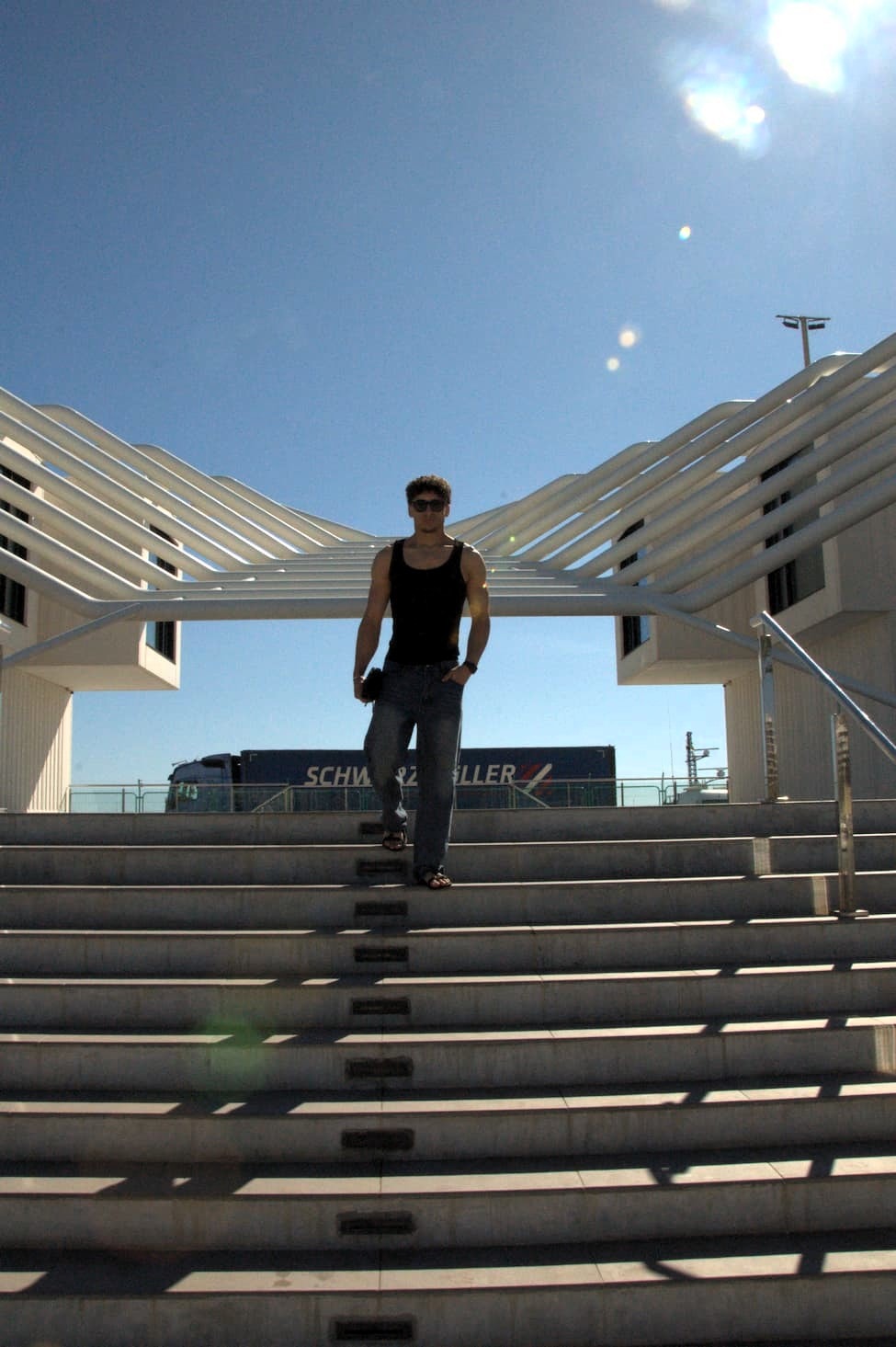 CAFFEÏNE Lifestyle Grid Combo Image 2