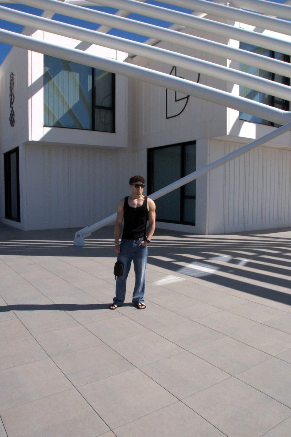 CAFFEÏNE Lifestyle Grid Combo Image 3